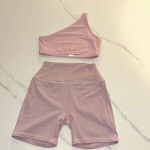 SETACTIVE SPORTBODY BRA AND SHORTS